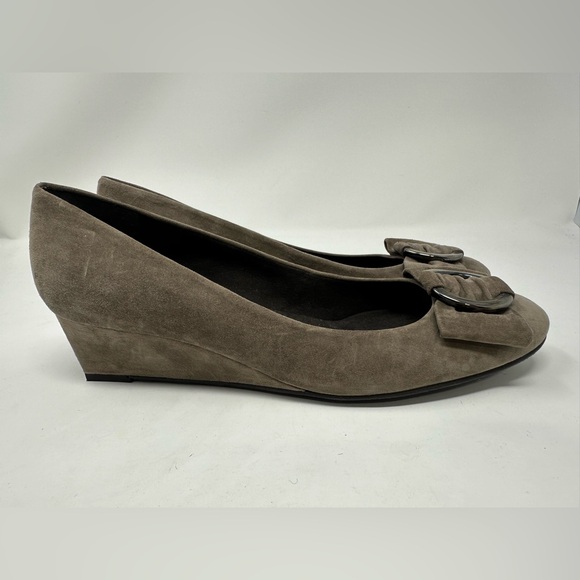 Stuart Weitzman Womens Shoes Brown Suede Slip On Wedge Heels Buckle Detail 10 - Picture 1 of 13